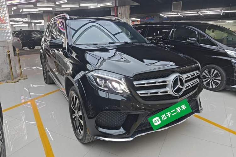 Used Mercedes-Benz GLS 2018 Refreshed GLS 400 4MATIC Dynamic Edition Front Right 45 Deg