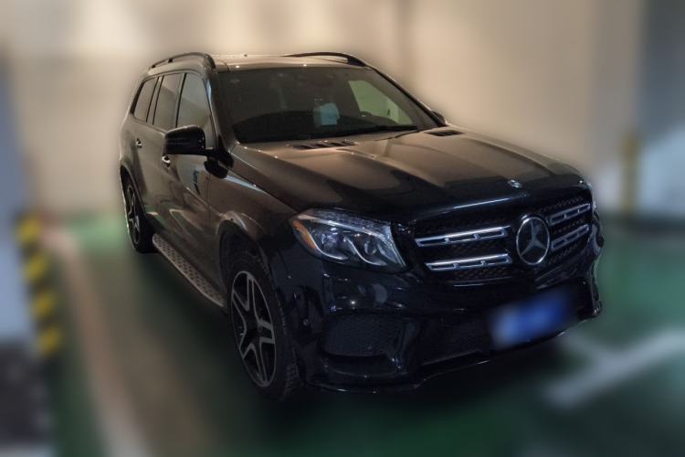 Used Mercedes-Benz GLS  Front Right 45 Deg
