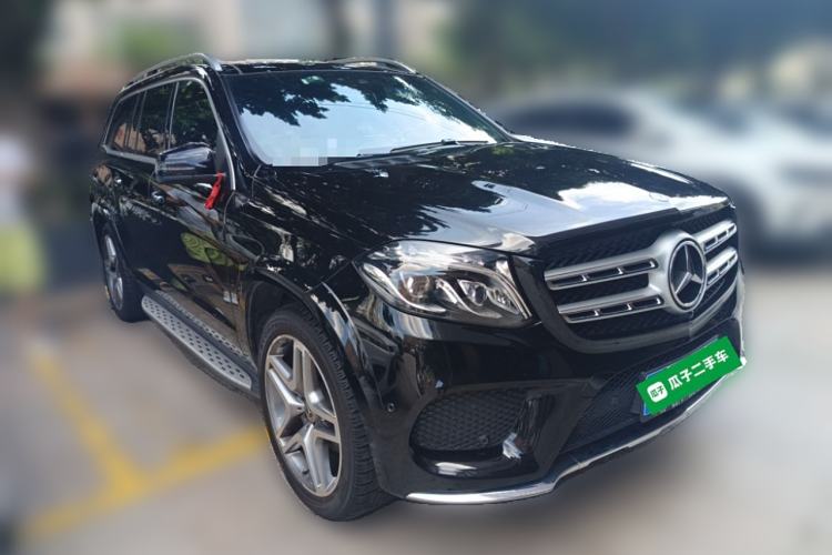 Used Mercedes-Benz GLS 2018 GLS 400 4MATIC Luxury Model Front Right 45 Deg