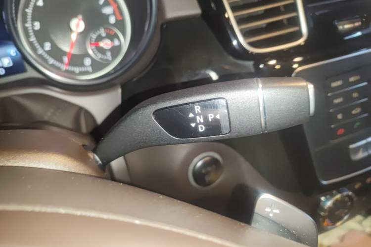 Used Mercedes-Benz GLS  Gear Lever