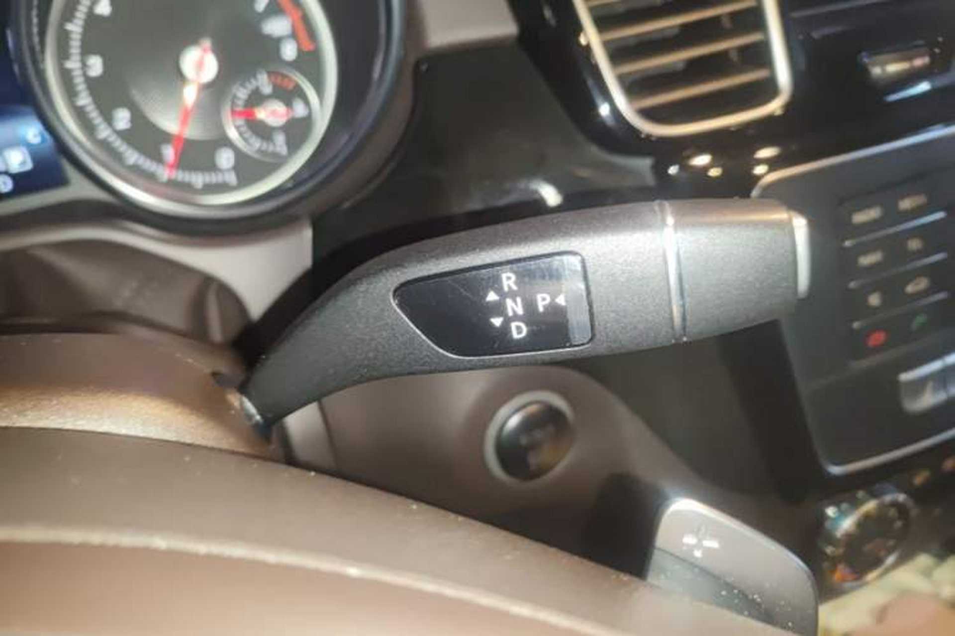 Used Mercedes-Benz GLS  Gear Lever