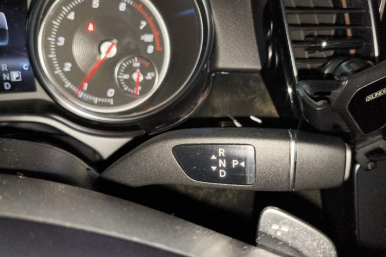 Used Mercedes-Benz GLS  Gear Lever