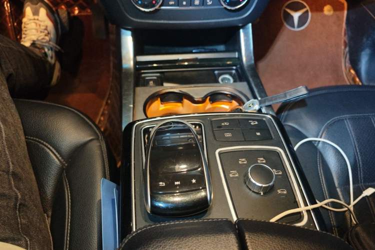 Used Mercedes-Benz GLS  Gear Lever