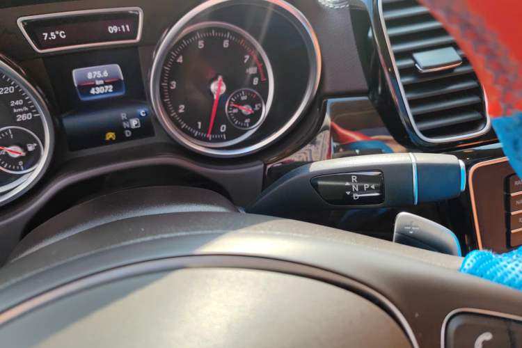 Used Mercedes-Benz GLS 2018 Refreshed GLS 400 4MATIC Dynamic Edition Gear Lever