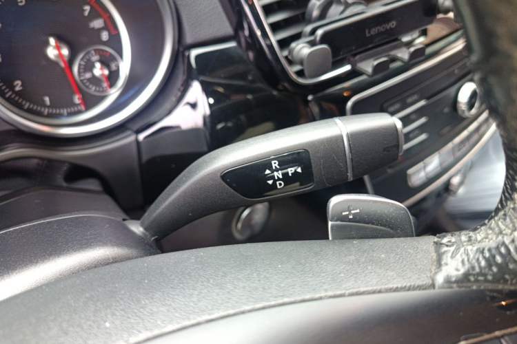 Used Mercedes-Benz GLS  Gear Lever