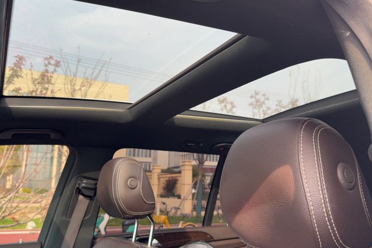 Used Mercedes-Benz GLS 2018 GLS 400 4MATIC Dynamic Model Headliner