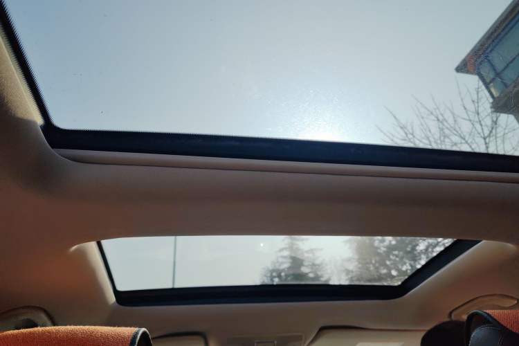 Used Mercedes-Benz GLS 2018 Refreshed GLS 400 4MATIC Dynamic Edition Headliner