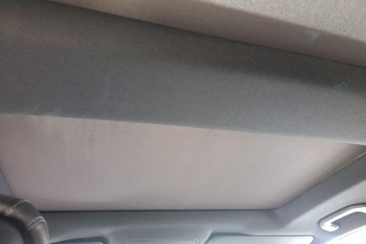 Used Mercedes-Benz GLS  Headliner