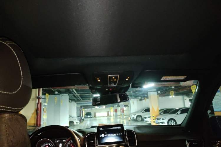 Used Mercedes-Benz GLS 2018 Refreshed GLS 400 4MATIC Dynamic Edition Headliner