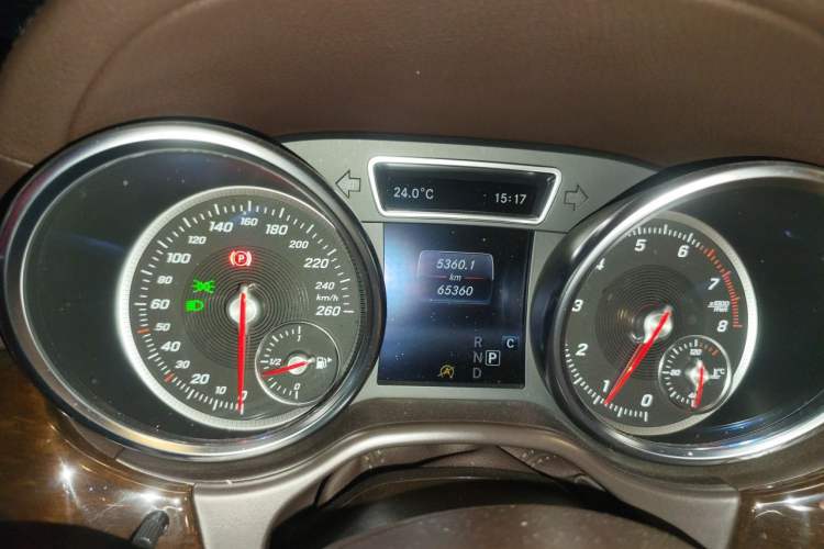 Used Mercedes-Benz GLS 2018 Refreshed GLS 400 4MATIC Dynamic Edition Instrument Cluster
