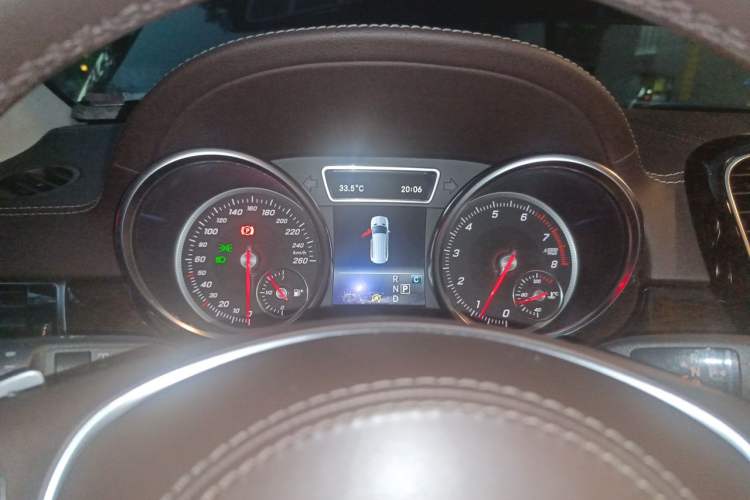 Used Mercedes-Benz GLS 2018 Refreshed GLS 400 4MATIC Dynamic Edition Instrument Cluster