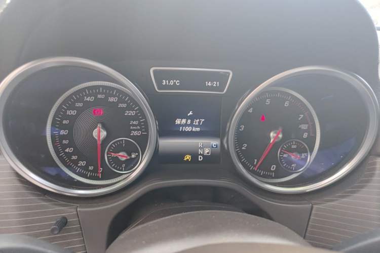 Used Mercedes-Benz GLS 2018 Refreshed GLS 400 4MATIC Dynamic Edition Instrument Cluster