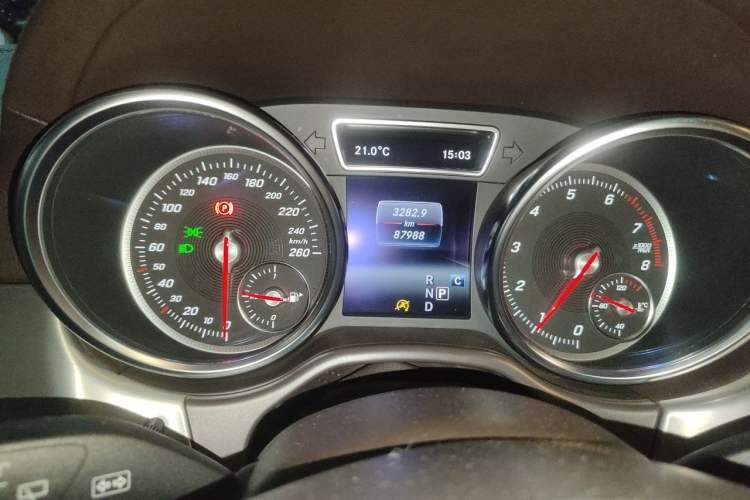 Used Mercedes-Benz GLS 2018 Facelift GLS 320 4MATIC Instrument Cluster