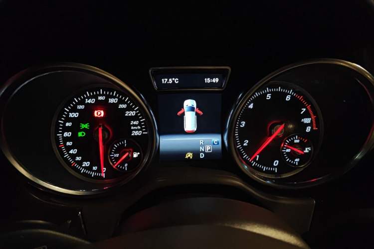 Used Mercedes-Benz GLS 2018 GLS 400 4MATIC Dynamic Model Instrument Cluster
