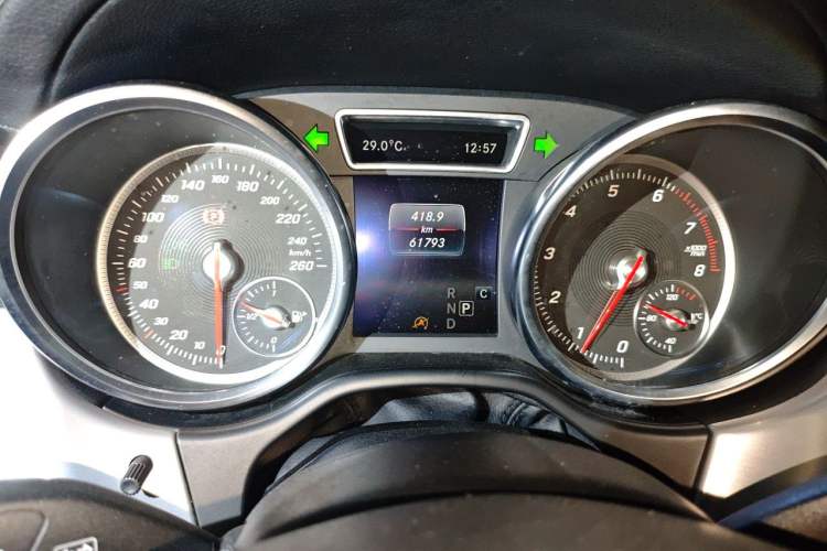 Used Mercedes-Benz GLS 2018 GLS 320 4MATIC Instrument Cluster