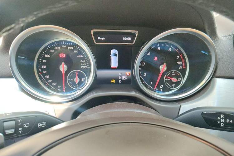 Used Mercedes-Benz GLS 2018 Facelift GLS 320 4MATIC Instrument Cluster