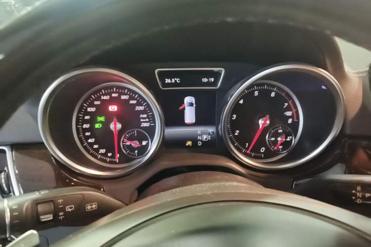 Used Mercedes-Benz GLS 2018 Refreshed GLS 400 4MATIC Dynamic Edition Instrument Cluster