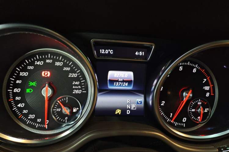 Used Mercedes-Benz GLS 2018 Refreshed GLS 400 4MATIC Dynamic Edition Instrument Cluster