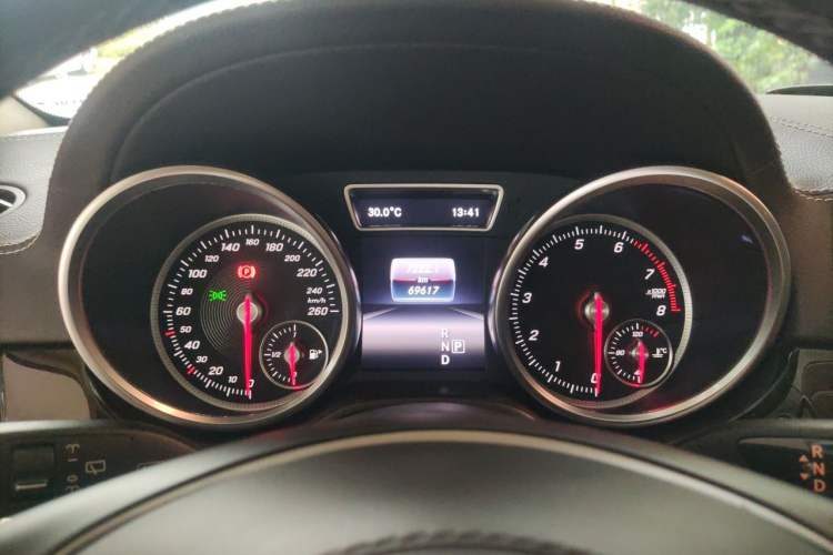 Used Mercedes-Benz GLS 2018 Refreshed GLS 400 4MATIC Dynamic Edition Instrument Cluster