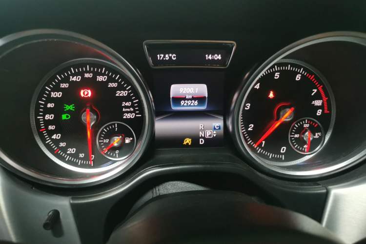 Used Mercedes-Benz GLS 2018 Facelift GLS 320 4MATIC Instrument Cluster