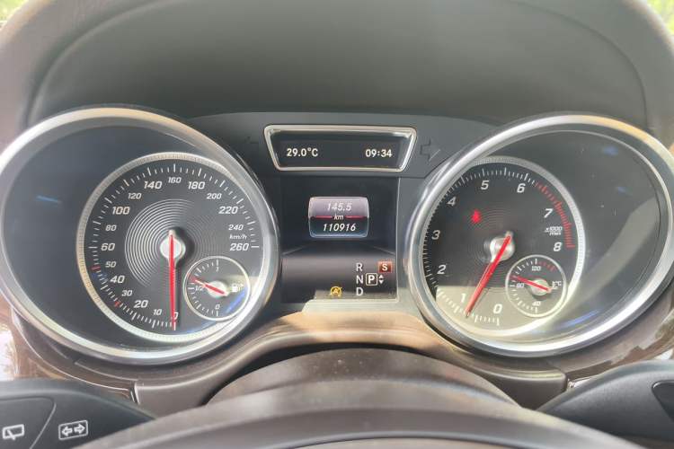Used Mercedes-Benz GLS 2018 Refreshed GLS 400 4MATIC Dynamic Edition Instrument Cluster