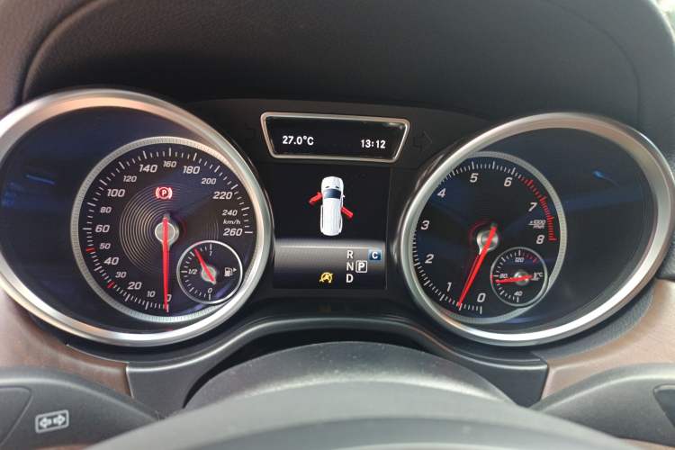 Used Mercedes-Benz GLS 2018 GLS 400 4MATIC Luxury Model Instrument Cluster