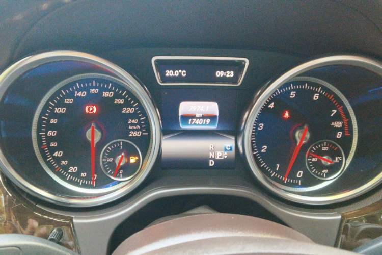 Used Mercedes-Benz GLS 2018 Refreshed GLS 400 4MATIC Dynamic Edition Instrument Cluster