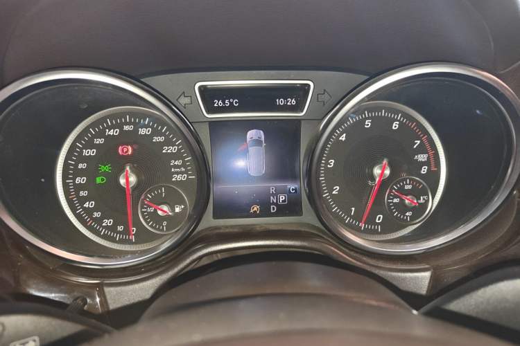 Used Mercedes-Benz GLS 2018 GLS 400 4MATIC Dynamic Model Instrument Cluster
