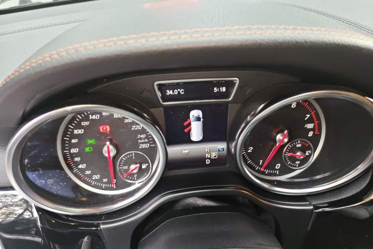 Used Mercedes-Benz GLS  Instrument Cluster