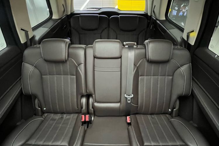 Used Mercedes-Benz GLS 2018 Refreshed GLS 400 4MATIC Dynamic Edition Interior 1