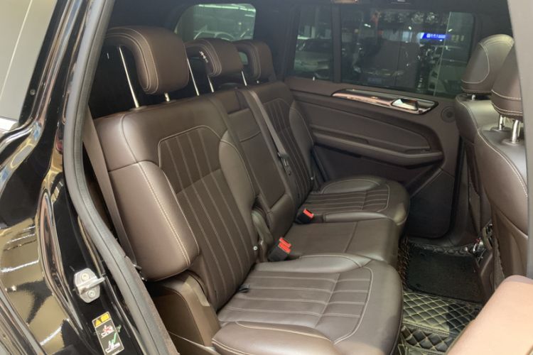 Used Mercedes-Benz GLS 2018 Refreshed GLS 400 4MATIC Dynamic Edition Interior 1