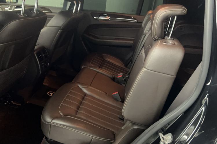 Used Mercedes-Benz GLS 2018 GLS 400 4MATIC Dynamic Model Interior 2
