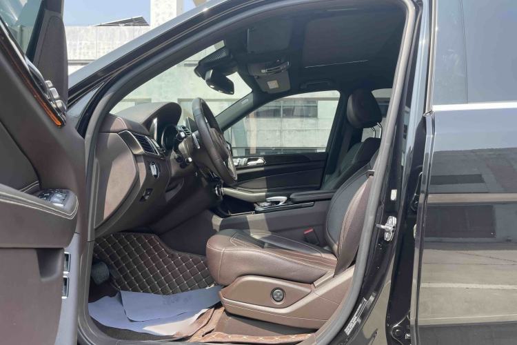 Used Mercedes-Benz GLS 2018 Refreshed GLS 400 4MATIC Dynamic Edition Interior 3