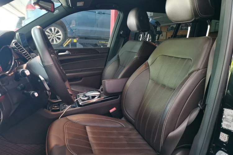 Used Mercedes-Benz GLS 2018 Refreshed GLS 400 4MATIC Dynamic Edition Left Front Seat