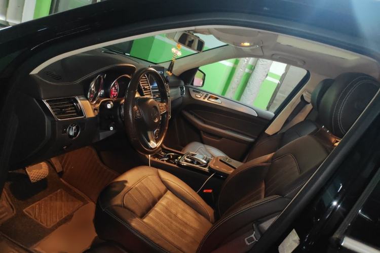 Used Mercedes-Benz GLS 2018 Facelift GLS 320 4MATIC Left Front Seat