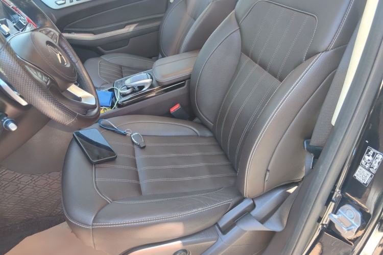 Used Mercedes-Benz GLS 2018 GLS 320 4MATIC Left Front Seat