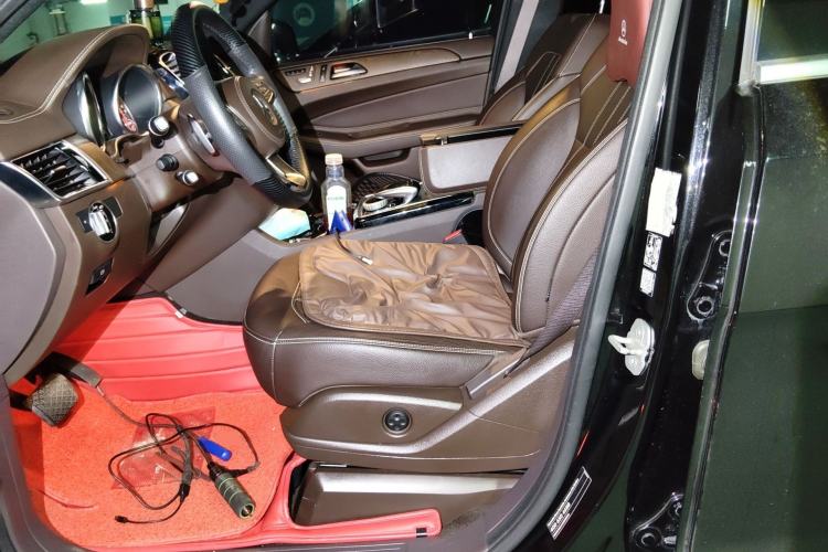 Used Mercedes-Benz GLS 2018 GLS 320 4MATIC Left Front Seat