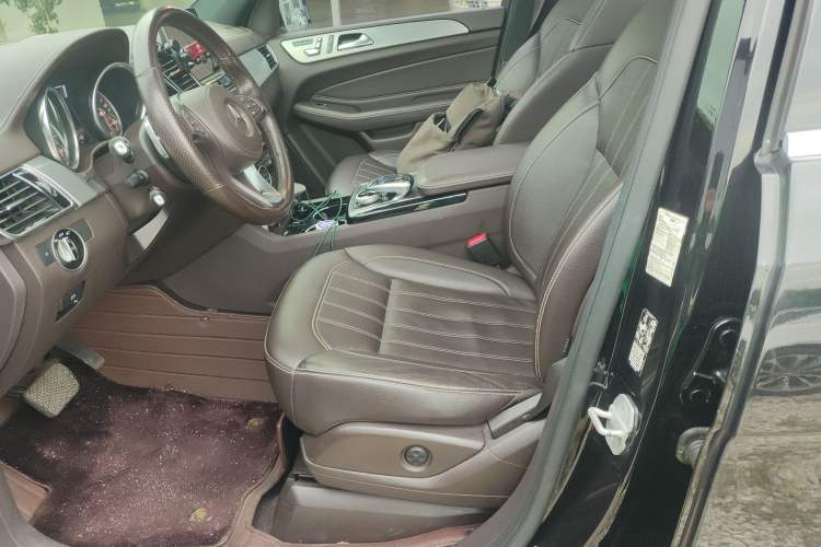 Used Mercedes-Benz GLS 2018 GLS 320 4MATIC Left Front Seat