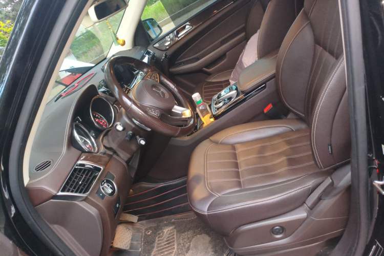 Used Mercedes-Benz GLS 2018 Refreshed GLS 400 4MATIC Dynamic Edition Left Front Seat