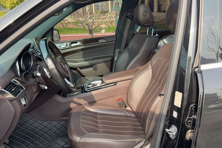 Used Mercedes-Benz GLS 2018 GLS 400 4MATIC Dynamic Model Left Front Seat