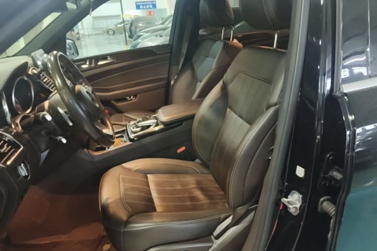 Used Mercedes-Benz GLS 2018 Refreshed GLS 400 4MATIC Dynamic Edition Left Front Seat