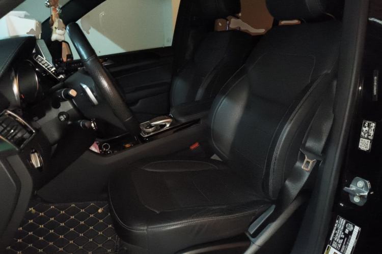 Used Mercedes-Benz GLS  Left Front Seat