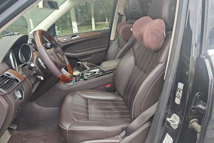 Used Mercedes-Benz GLS 2018 GLS 320 4MATIC Left Front Seat