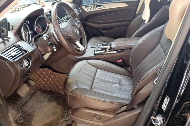 Used Mercedes-Benz GLS 2018 Facelift GLS 320 4MATIC Left Front Seat
