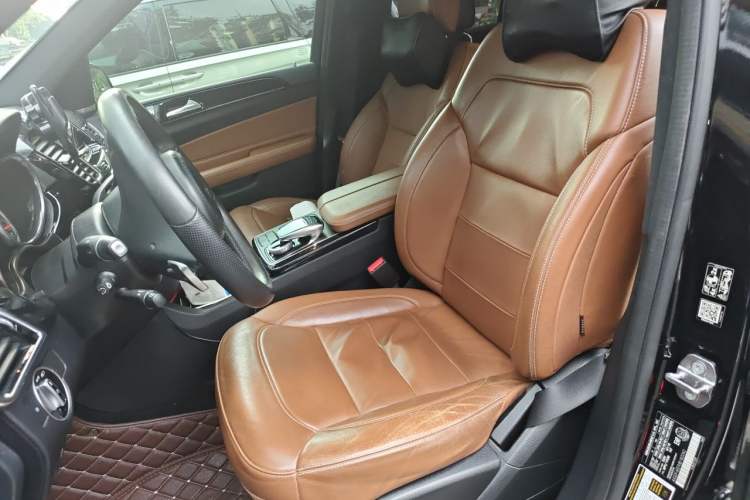 Used Mercedes-Benz GLS  Left Front Seat