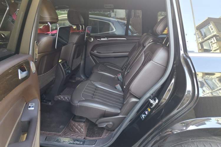 Used Mercedes-Benz GLS 2018 Refreshed GLS 400 4MATIC Dynamic Edition Left Rear Seat