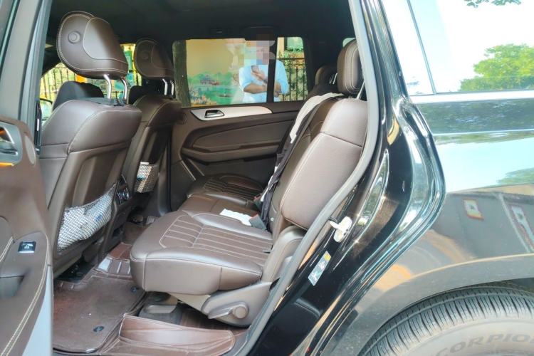 Used Mercedes-Benz GLS 2018 GLS 320 4MATIC Left Rear Seat
