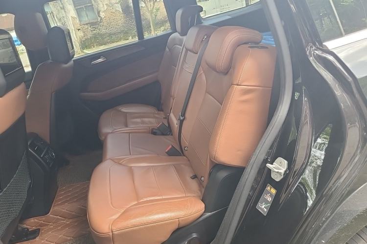 Used Mercedes-Benz GLS 2018 Restyled GLS 400 4MATIC Luxury Edition Left Rear Seat