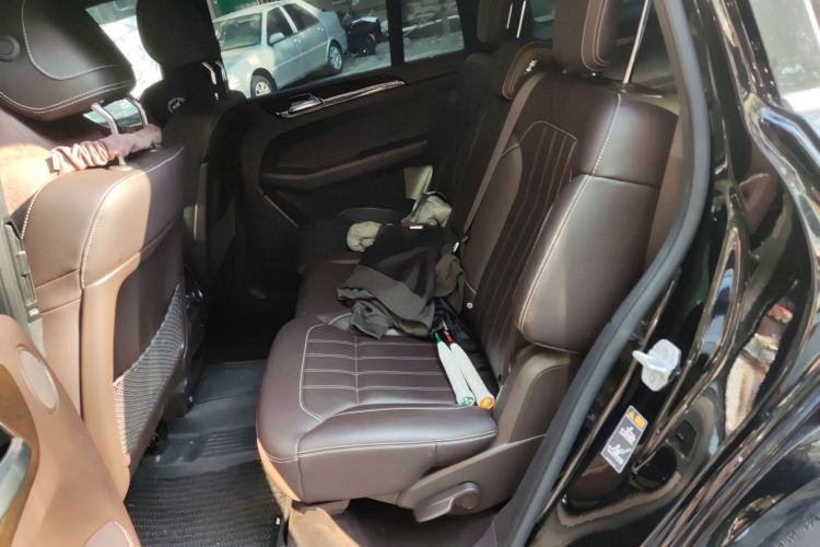 Used Mercedes-Benz GLS 2018 GLS 400 4MATIC Dynamic Model Left Rear Seat