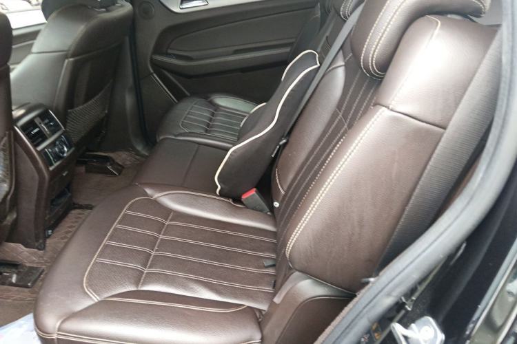 Used Mercedes-Benz GLS 2018 GLS 320 4MATIC Left Rear Seat